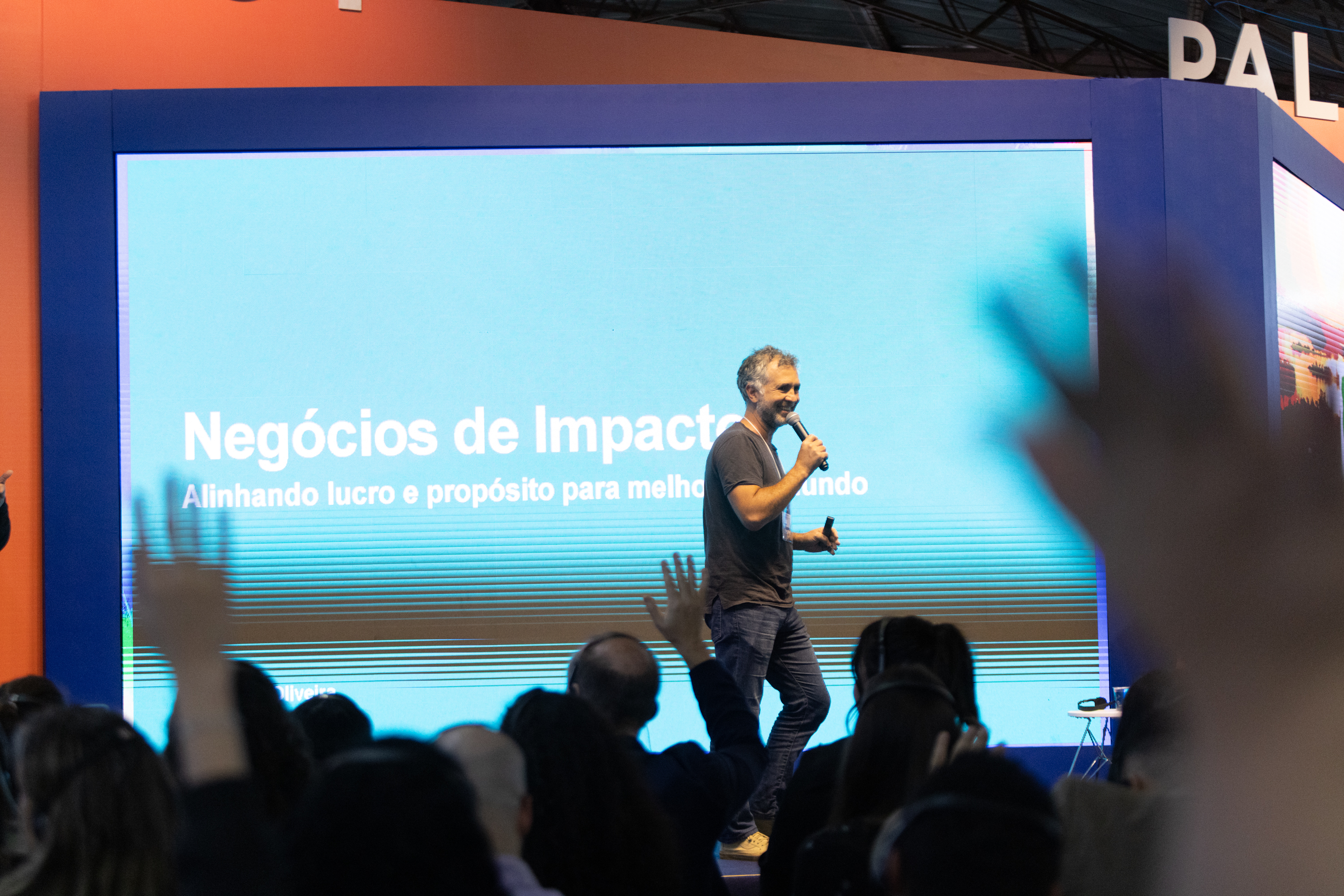 Rogério Oliveira explica relevância social do trabalho no “Histórias que inspiram: negócios de impacto”